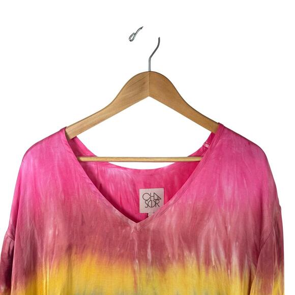 New CHASER Silky Satin Short Sleeve V-Neck Boxy Tee Prism Dye Rainbow Sz S - Picture 3 of 11